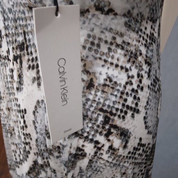 NWT Calvin Klein | Chiffon Faux Wrap Snake Print Hi-Lo Maxi Dress | Size 10 - Picture 7 of 11